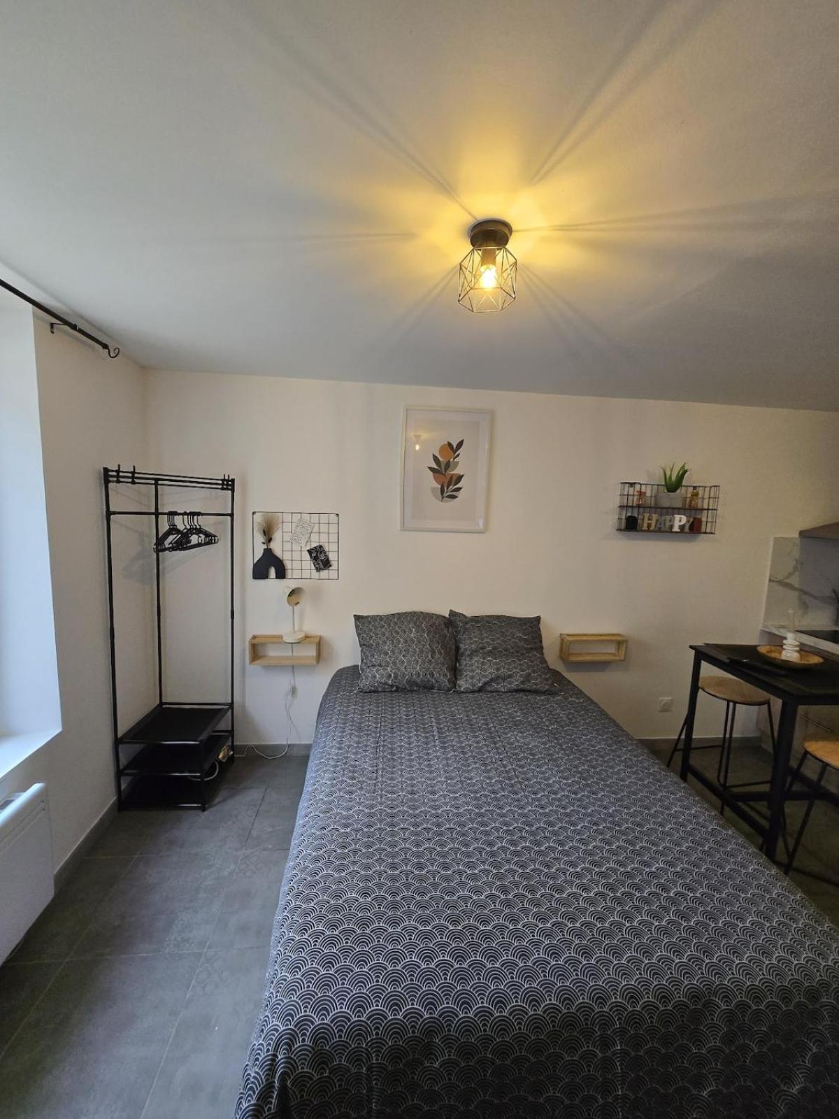 Cosy Studio Confort Etampes-sur-Marne Ngoại thất bức ảnh